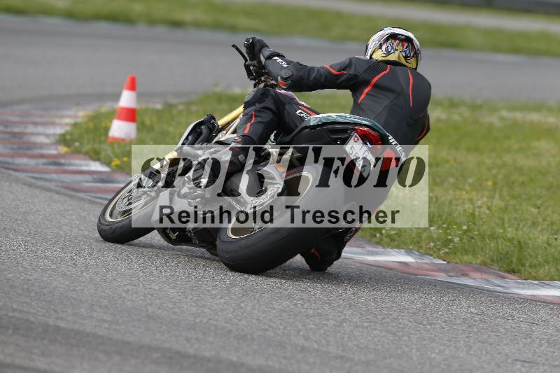 /15 13.05.2025 Max Racing ADR/Gruppe rot/44